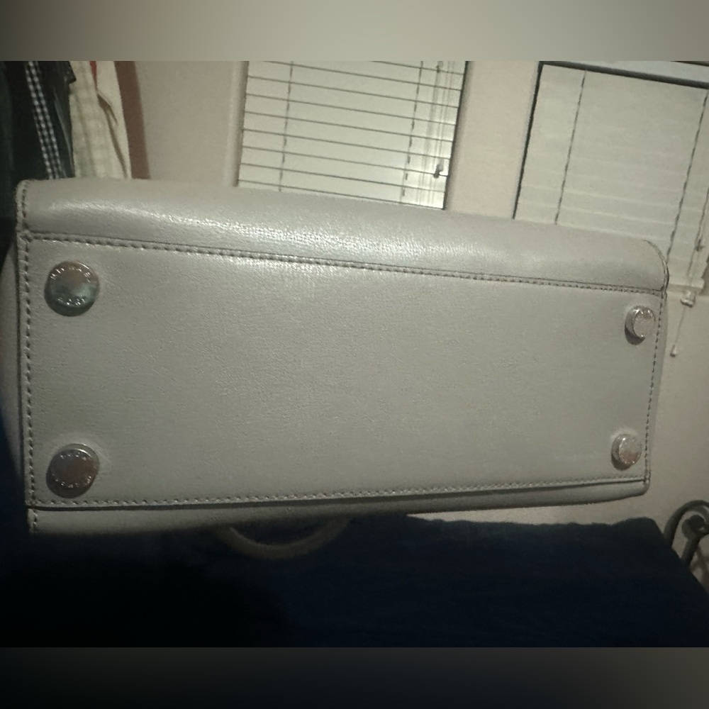 Michael Kors Leather Shoulder Bag - Picture 4 of 6